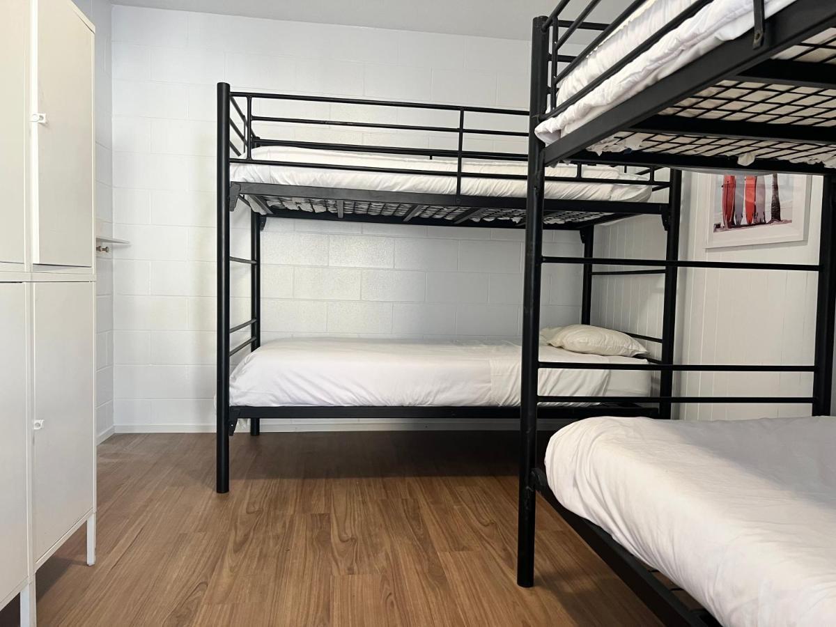 Cali Backpackers Hostel Caloundra Exterior photo